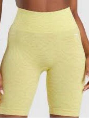 Gymshark High-Waist Light Yellow Biker Shorts